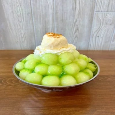 Large Melon Milk Bingsu (Dine In Only)